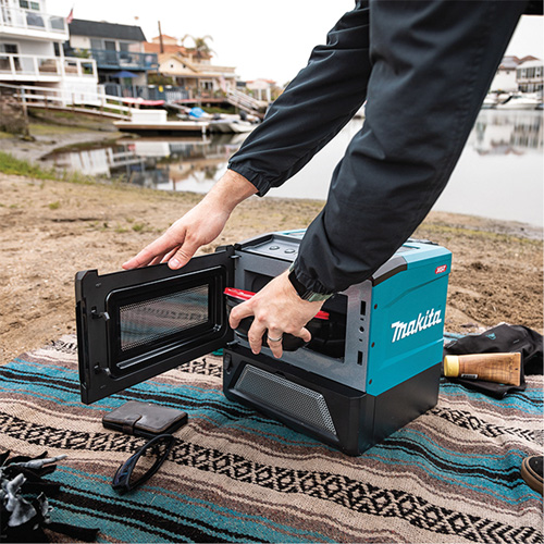 Four &agrave; micro-ondes sans fil 40 V Max XGT (outil seulement), 350 W/500 W, Noir/bleu Toolneeds Inc.