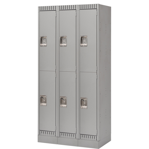 Casiers assembl&eacute;s, 2 niveaux, Bloc de 3, 36" x 18" x 72", Acier, Gris, Rivet (assembl&eacute;) Toolneeds Inc.