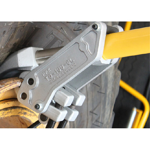 Pro Series OTR Giant Tire Hydraulic Bead Breaker Toolneeds Inc.
