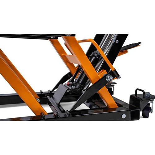 Cric pour VTT et motos, 0,75 tonnes Capacit&eacute;, 4-2/3" Abaiss&eacute;e, 14-1/2" &eacute;lev&eacute;e, Hydraulique &agrave; main Toolneeds Inc.