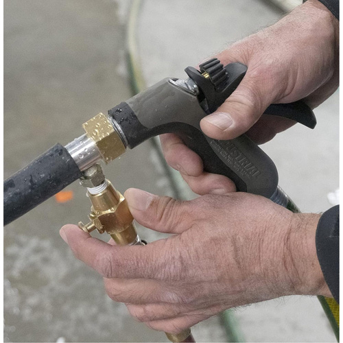 Outil de rinçage &agrave; contre-courant pour radiateur avec air Toolneeds Inc.