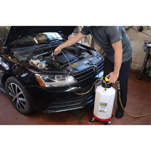 Fluid Evacuator/Dispenser Toolneeds Inc.