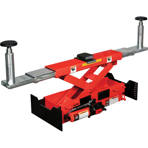 Pont &eacute;l&eacute;vateur &agrave; rouleaux, actionn&eacute; par pompe air/hydraulique Toolneeds Inc.