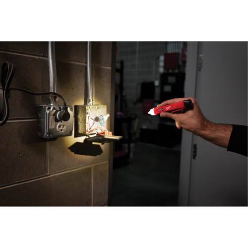 D&eacute;tecteur de tension avec DEL et testeur de prise DDFT, 50 V - 1000 V, Alerte Affichage & son Toolneeds Inc.