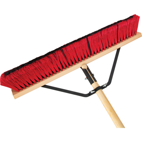 Balai-brosse &agrave; manche renforc&eacute;, 24", Moyen, Soies PVC Toolneeds Inc.