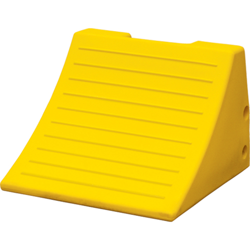Cales-roue robustes, Polyur&eacute;thane, Jaune s&eacute;curit&eacute;, 15-1/10" la x 15" p x 11" h Toolneeds Inc.