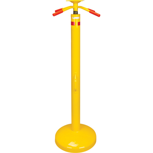 Cric pour remorque &agrave; capacit&eacute; statique de 50 000 lb, Cap. de levage 2,5 tonnes Toolneeds Inc.