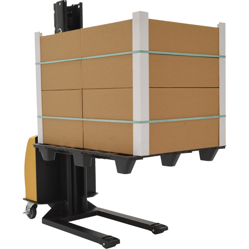 Gerbeur motoris&eacute; avec m&acirc;t &eacute;troit, Fonctionnement &eacute;lectrique, Capacit&eacute; 1000 lb, Lev&eacute;e max 63" Toolneeds Inc.