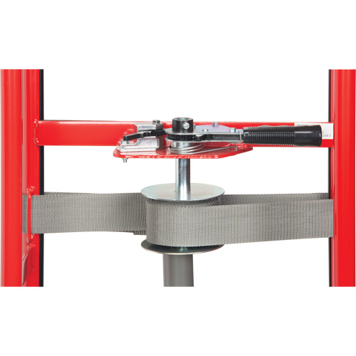 Diable de calibre industriel pour &eacute;lectrom&eacute;nagers, Acier, Capacit&eacute; 550 lb, 24" la x 59" h Toolneeds Inc.