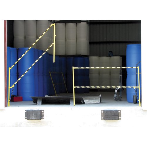 Safety Lift Gate, Single, 6' L x 42-5/8" H Expanded Toolneeds Inc.