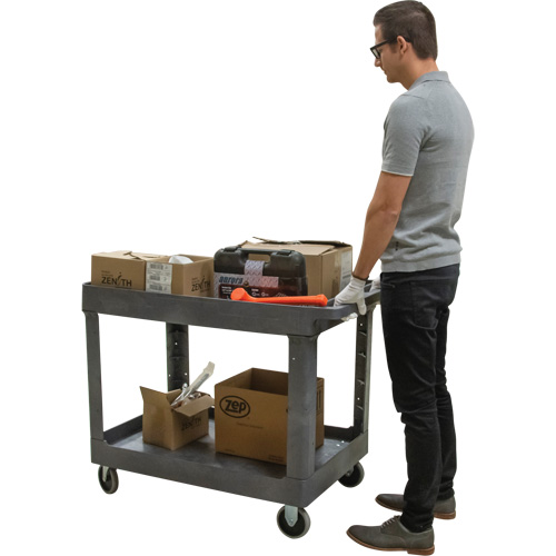 Chariot utilitaire pour l'entretien, 2 tiers, 24-5/8" x 32-1/2" x 40", Capacit&eacute; 550 lb Toolneeds Inc.