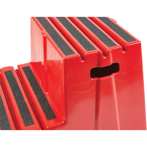 Escabeau industriel, 2 marches, 26" x 22-7/16" x Hauteur 19-11/16" Toolneeds Inc.