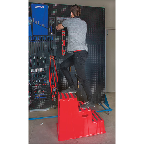 Escabeau industriel, 3 marches, 34-13/16" x 22-7/16" x Hauteur 28-1/2" Toolneeds Inc.