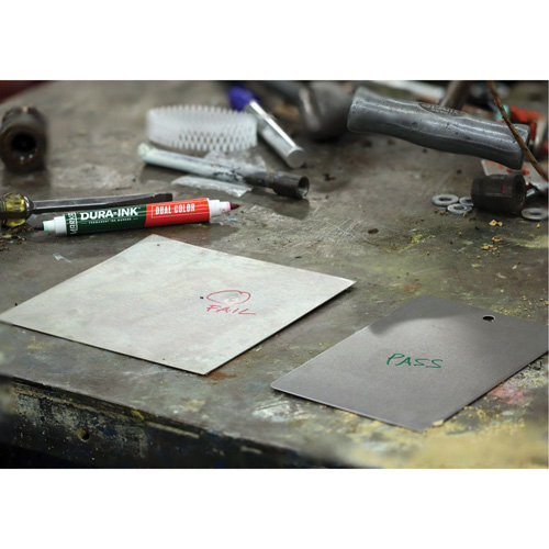 Markal&reg; Dura-Ink&reg; Dual Colour Permanent Ink Marker, Green/Red, Bullet Tip Toolneeds Inc.