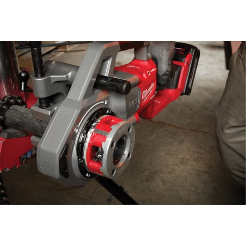 M18 Fuel Compact Pipe Threader, 1-1/4" Pipe Thread Toolneeds Inc.