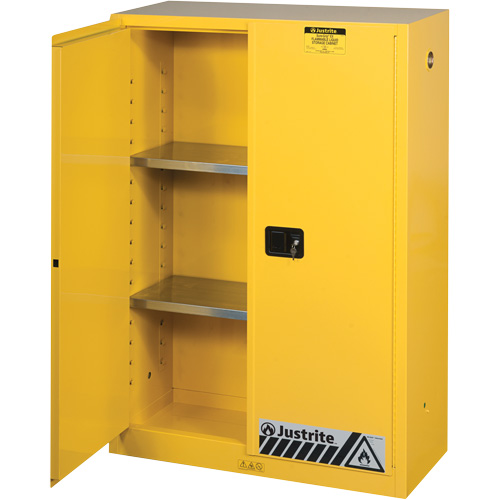 Armoires Sure-Grip EX pour produits inflammables, 45 gal., 2 Porte(s), 43" La x 65" h x 18" p Toolneeds Inc.