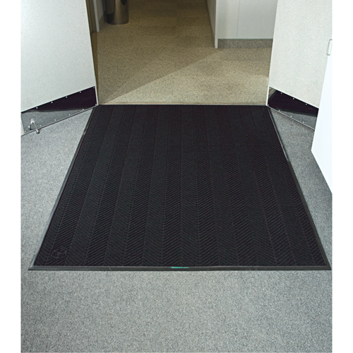 Waterhog&reg; Eco Elite Matting, Wiper/Scraper, 4' x 8' x 3/8", Black Smoke Toolneeds Inc.
