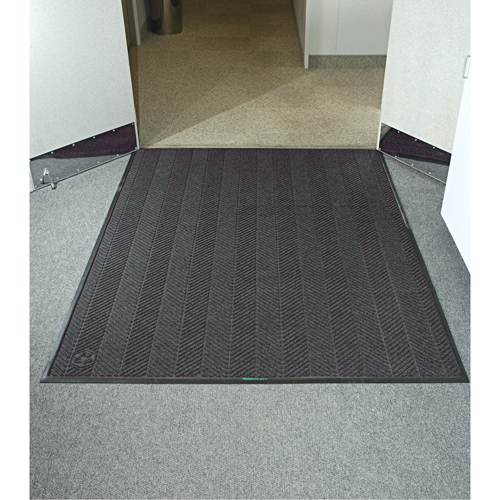Waterhog&reg; Eco Elite Matting, Wiper/Scraper, 3' x 5' x 3/8", Grey Ash Toolneeds Inc.