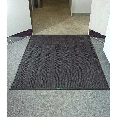Tapis Waterhog Eco Elite, Essuie-pieds/grattoir, 6' x 20' x 3/8", Cendre grise Toolneeds Inc.