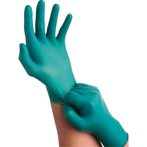 TouchNTuff&reg; 92-600 Gloves, Medium, Nitrile, 5-mil, Powder-Free, Green Toolneeds Inc.