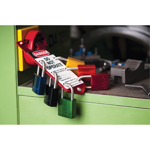 Ensemble de cadenas, Cl&eacute;s identiques, Aluminium, Largeur de 1-1/2" Toolneeds Inc.