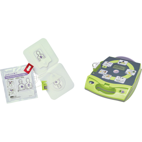 D&eacute;fibrillateur enti&egrave;rement automatis&eacute; AED Plus en anglais avec &eacute;lectrodes Pedi-Padz II suppl&eacute;mentaires, Automatique, Anglais, Classe 4 Toolneeds Inc.