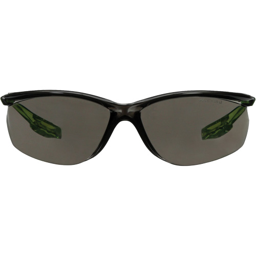 Lunettes de s&eacute;curit&eacute; de s&eacute;rie Solus CCS, Lentille Gris, Antibu&eacute;e, R&eacute;pond ou surpasse la norme CSA Z94.3 Toolneeds Inc.