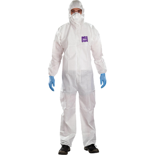 Combinaison 3 pi&egrave;ces avec capuchon AlphaTec Microchem r&eacute;sistant aux produits chimiques, 2T-Grand, Blanc Toolneeds Inc.