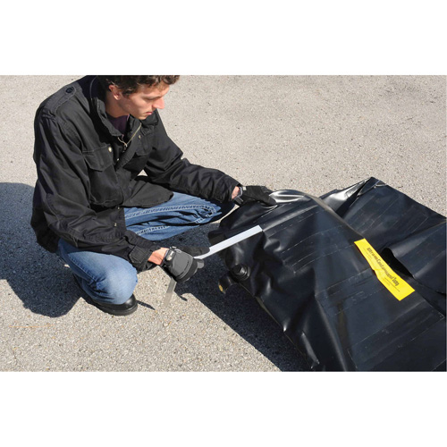 Conteneur de confinement flexible sans drain Ultra-275 Containment Sump, 102" lo x 48" la, 400 gal. US Capacit&eacute; Toolneeds Inc.