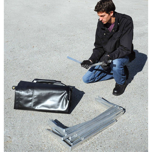 Conteneur de confinement flexible sans drain Ultra-275 Containment Sump, 102" lo x 48" la, 400 gal. US Capacit&eacute; Toolneeds Inc.