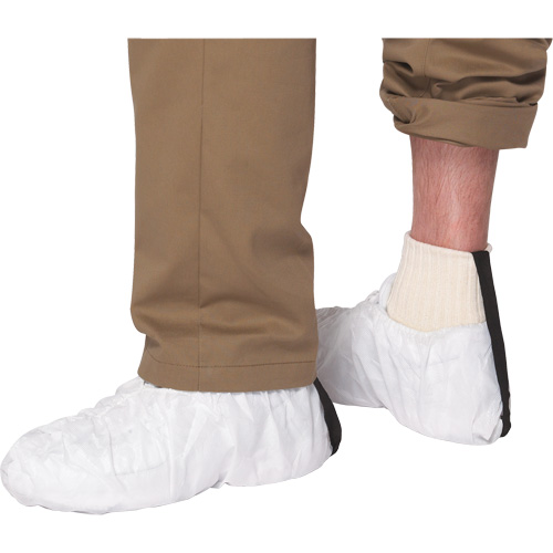 Couvre-bottes ProShield 30, T-Grand, Polypropyl&egrave;ne, Blanc Toolneeds Inc.