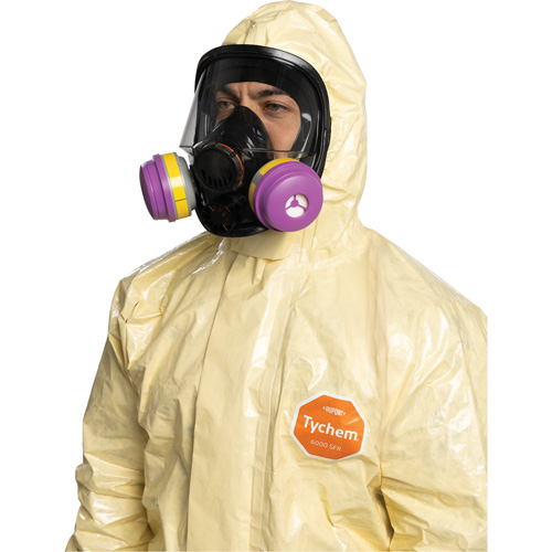 Combinaison 6000 SFR Tychem, Taille Petit, Khaki Toolneeds Inc.