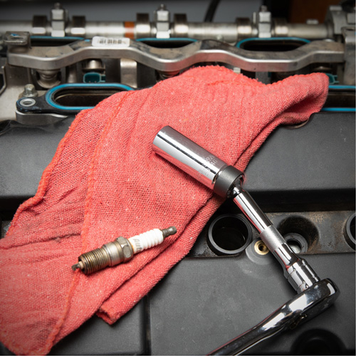 6-Point Magnetic Swivel Spark Plug Socket  Toolneeds Inc.