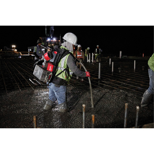 Ensemble vibrateur &agrave; b&eacute;ton &agrave; dos MX Fuel Toolneeds Inc.