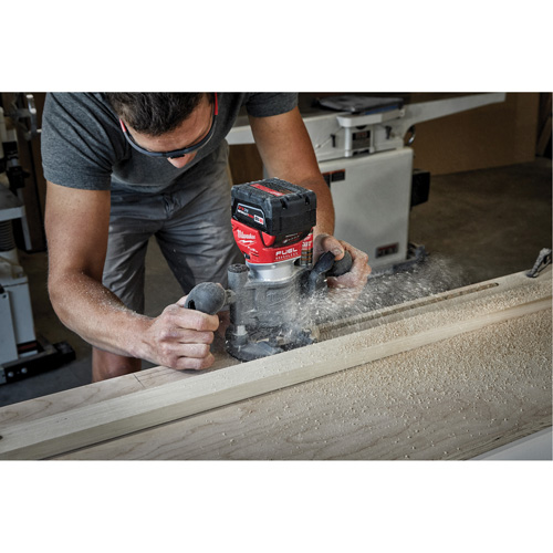 Base plongeante pour toupie compacte Toolneeds Inc.