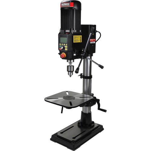 Perceuse &agrave; colonne Benchtop DVR, 16", Mandrin 5/8", 3000 tr/min Toolneeds Inc.
