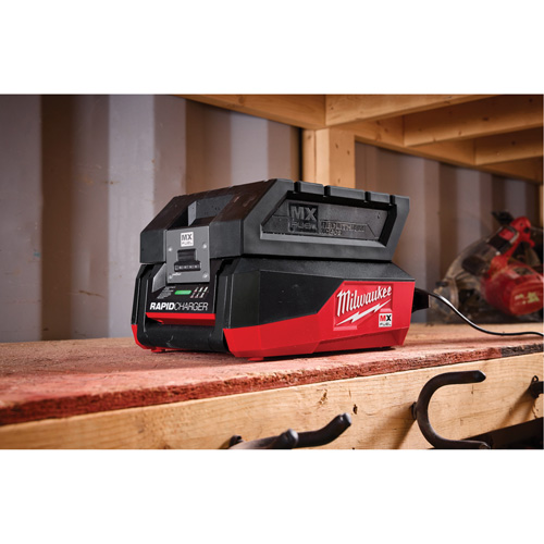 Chargeur rapide MX FUEL, 120 V, Lithium-ion/NiCd/Ni-MH Toolneeds Inc.