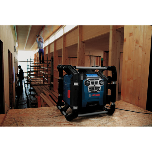 Jobsite Radio with Bluetooth&reg; 5.0 & Power Station, Lithium-Ion, 18 V Toolneeds Inc.