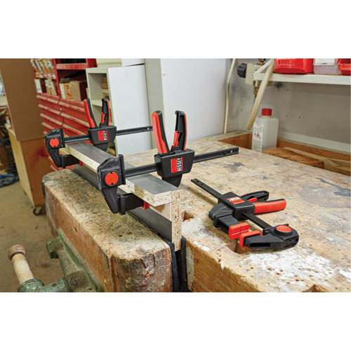 Serre-joints de table &agrave; une main (2 pi&egrave;ces), 6" (152,4 mm) Toolneeds Inc.