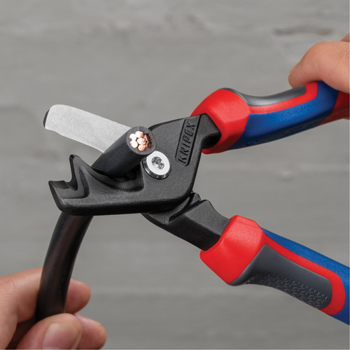 Coupe-c&acirc;bles StepCut&reg; XL avec poign&eacute;e KNIPEXTEND, 9" Toolneeds Inc.
