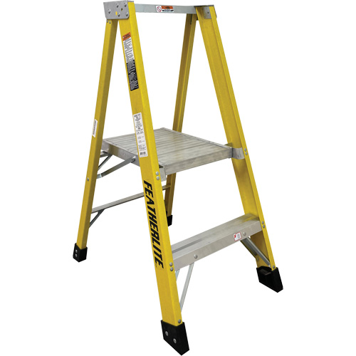 Industrial Heavy-Duty Platform Stepladders (6500 Series), 4', 300 lbs. Cap. Toolneeds Inc.