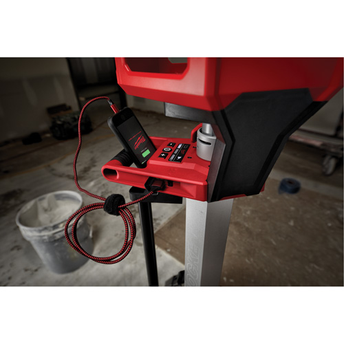 Lampe sur tour et chargeur M18 Rocket (outil seulement), DEL, 6000 lumens Toolneeds Inc.