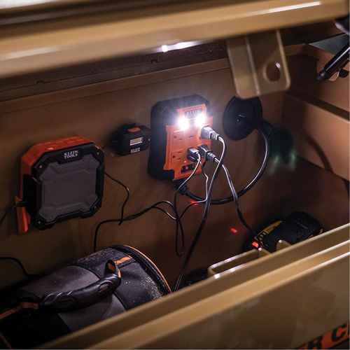 Powerbox 1 Magnetic Power Strip, 4 Outlet(s), 5', 120 V Toolneeds Inc.