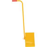 Cale de roue avec poign&eacute;e ergonomique, Acier, Jaune, 8" la x 10-3/4" p x 9-1/8" h Toolneeds Inc.