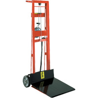 Empileur &agrave; plateforme, M&eacute;canisme Treuil manuel, Capacit&eacute; de 750 lb, Levage max de 40" Toolneeds Inc.