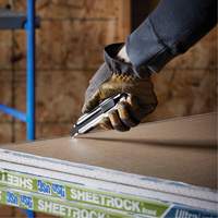 Knife with Auto-Lock, 18 mm, Carbon Steel, Heavy-Duty, Aluminum Handle Toolneeds Inc.