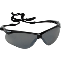 Lunettes de s&eacute;curit&eacute; Nemesis de Kleenguard, Lentille Miroir/Grise/fum&eacute;e, Anti-&eacute;gratignures, ANSI Z87+/R&eacute;pond ou surpasse la norme CSA Z94.3 Toolneeds Inc.