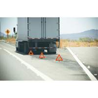 Ensemble de r&eacute;flecteurs triangulaires Toolneeds Inc.