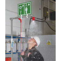 Douche combin&eacute;e avec cuvette ferm&eacute;e en ABS et entr&eacute;e sup&eacute;rieure, Socle Toolneeds Inc.