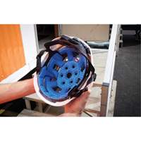 Doublure rafraîchissante pour casque de protection BOLT, Bleu Toolneeds Inc.